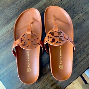 Tory Burch Cloud Miller